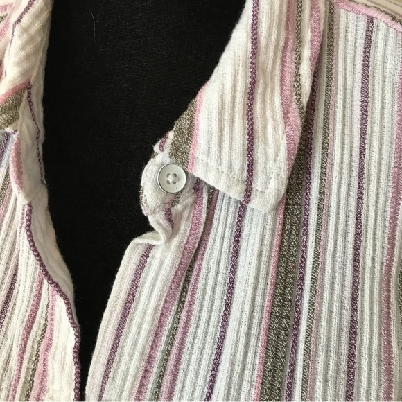 SONOMA short sleeve button down shirt top. Size large. - Picture 6 of 8